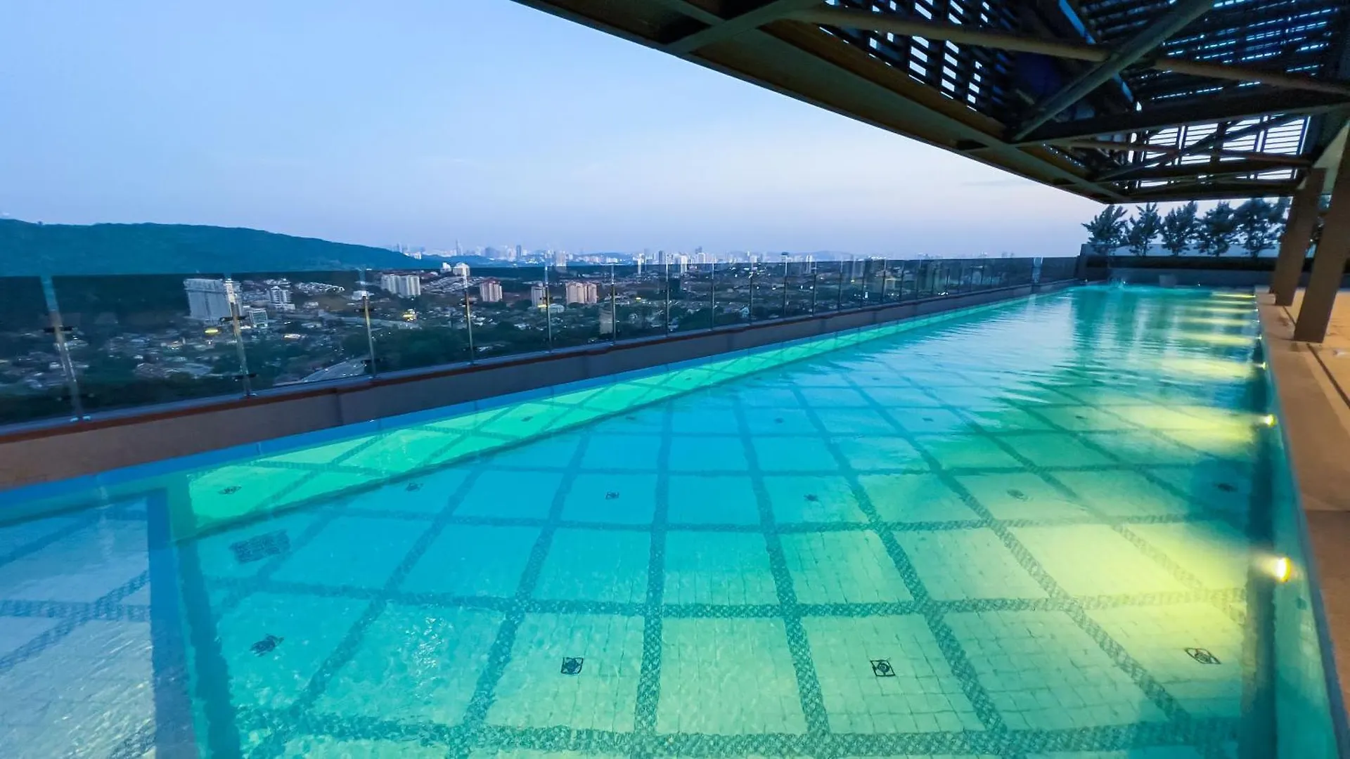 페탈링자야 1 Mossaz With Skypool By Light House 아파트