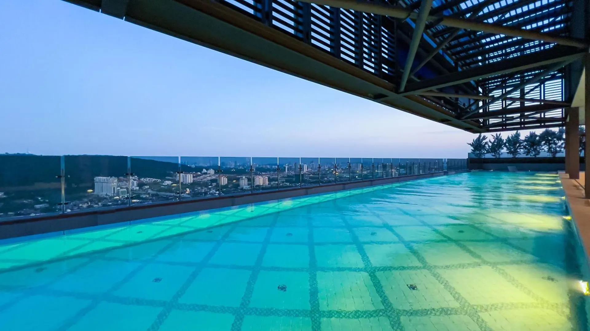 페탈링자야 1 Mossaz With Skypool By Light House 아파트